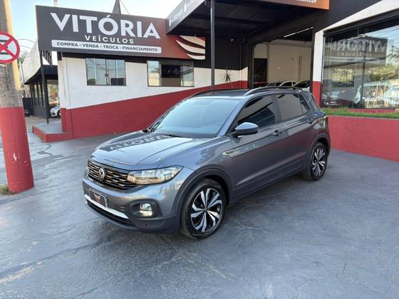 VOLKSWAGEN T-CROSS 1.0 200 TSI TOTAL FLEX COMFORTLINE AUTOMÁTICO